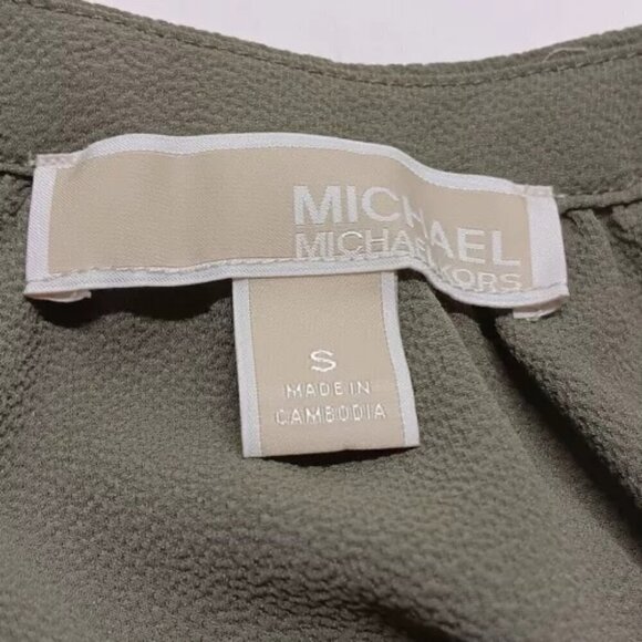 Womens Michael Kors Zip Front Blouse Short Sleeve Olive Green Size Small EUC - Picture 8 of 9